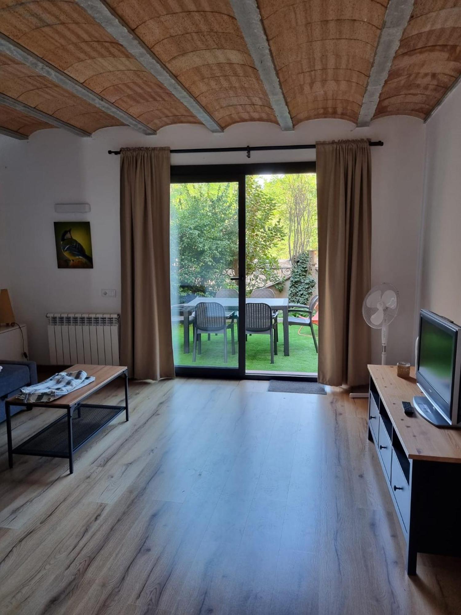 Ferienwohnung El Niu Dels Ocells Sant Joan de les Abadesses Exterior foto
